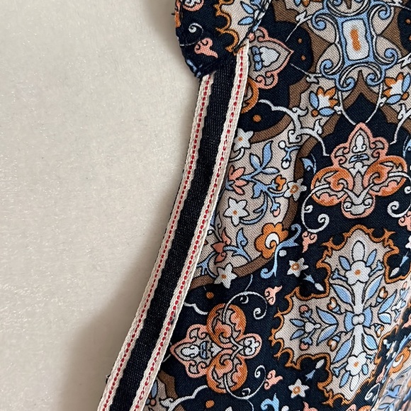 ONeil medallion v neck blouse - Picture 2 of 4